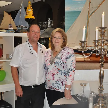 De Viertorre מלון 2*