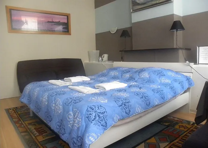 Hotel Hotel De Viertorre 2*